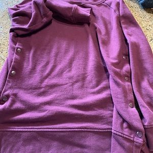 Gap Maternity Crewneck